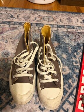 converse hi-top brown sneakers - canvas